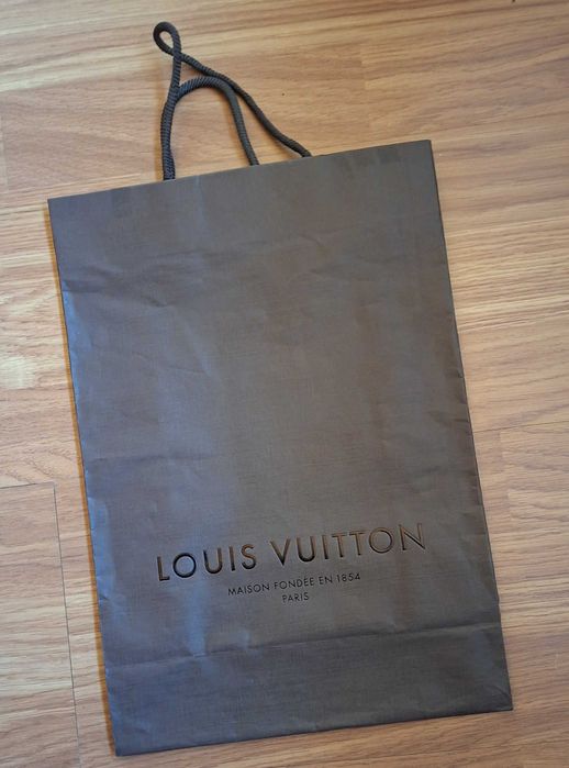 Saco de papel Louis Vuitton - original