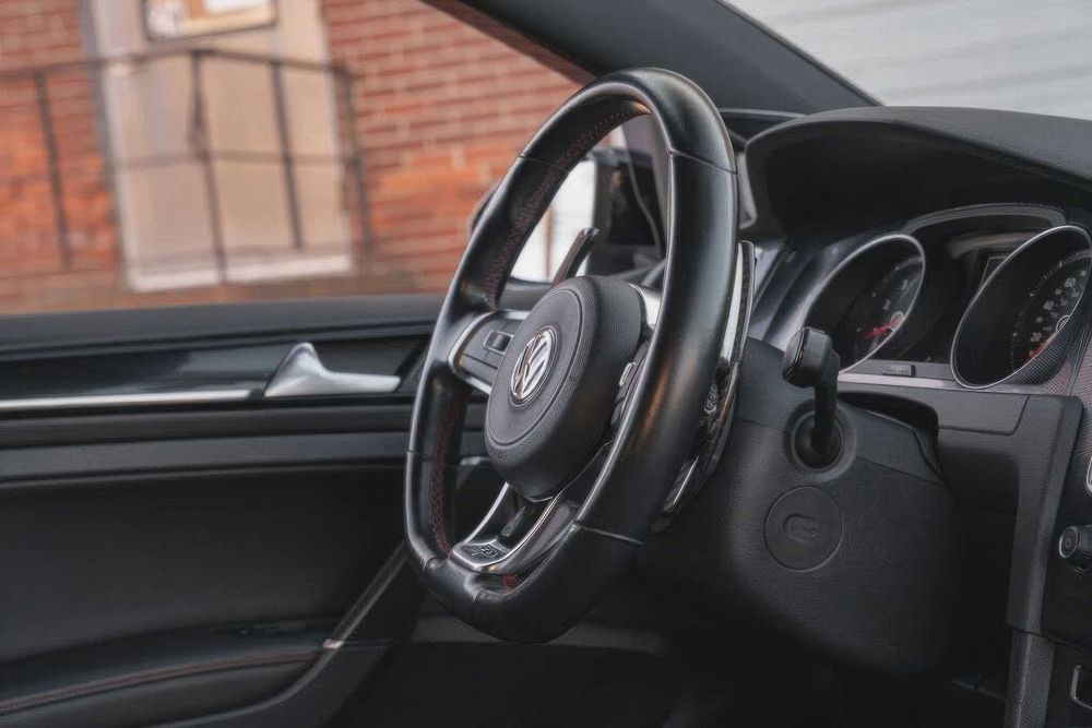 Volkswagen Golf GTI      2016