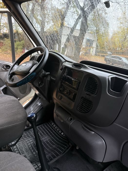 Ford Transit вантажний (по документам пасажир)