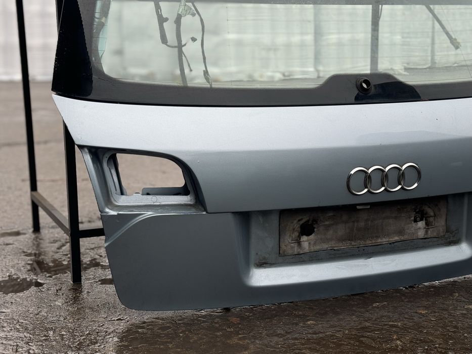 Ляда Audi a4 b7 кришка багажника ауді а4 б7 універсал LY5J