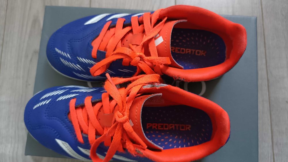 Buty piłkarskie dziecięce turfy rozm 33 adidas