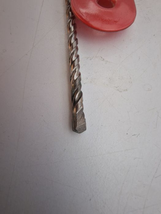 Brocas SDS para betão