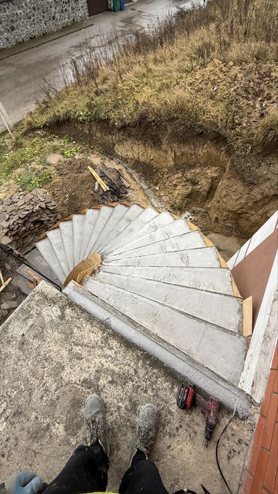 Монолітні роботи