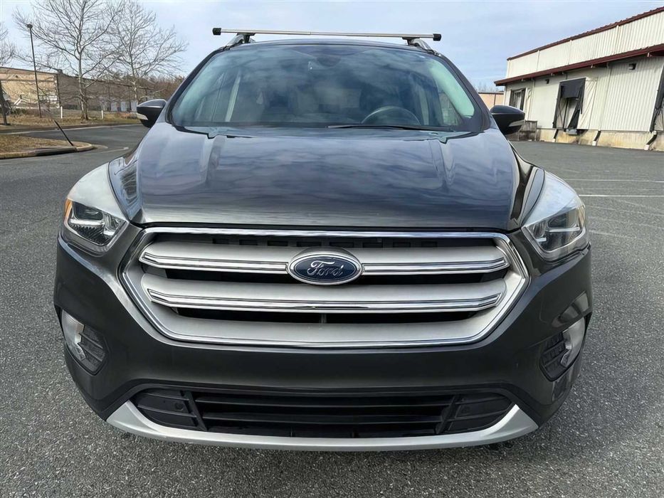 Ford Escape Titanium      2018