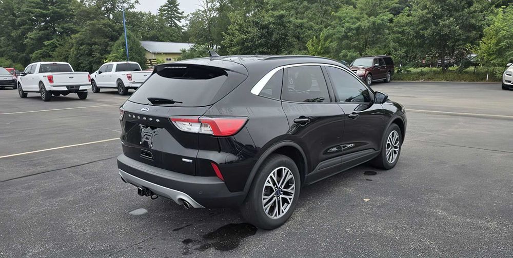 Ford Escape      2020