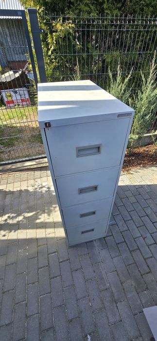 Szafa szuflady aktowe stalowe solidne