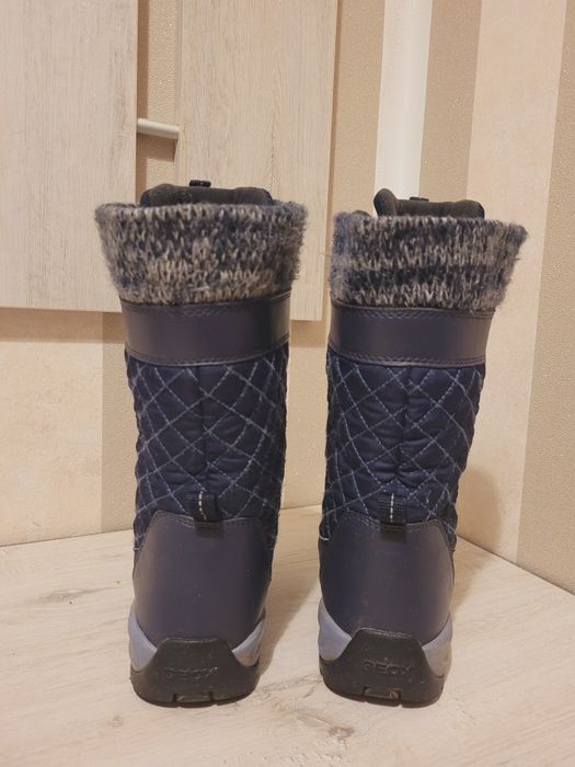 Geox Orizont sniegowce 33 AMPHIBIOX 
Śniegowce J Orizont B G.Abx C J84