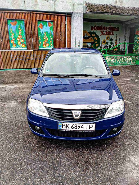 Дачія  Логан Dacia Logan