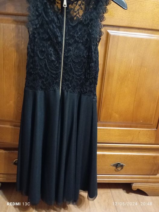 Vestido preto com  renda