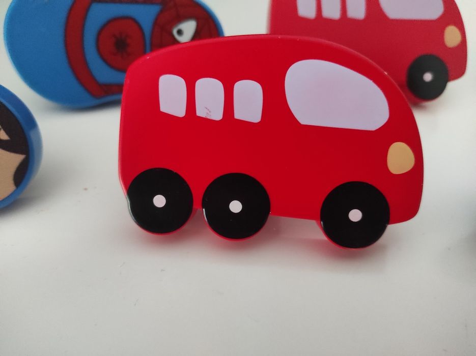 Puxadores quarto criança