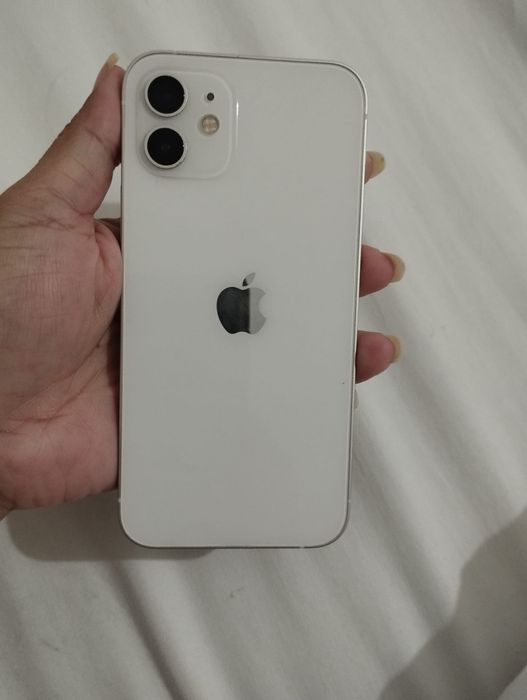 iPhone 12 com 128 Gb