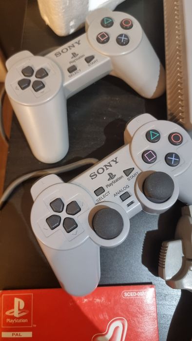 PS1 Playstation 1 Psx SCPH-5502 idealna. 55 gier propozycje