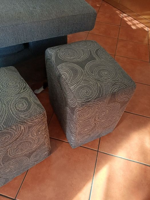 Sofá com  chaise longue