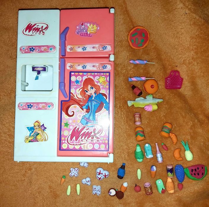 Холодильник та аксесуари Вінкс Winx