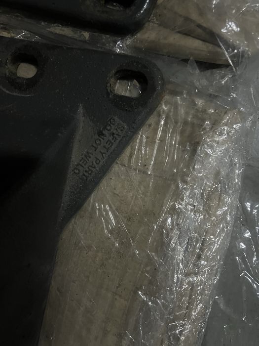 Лапи сідла Jost jsk 37 C  250 мм