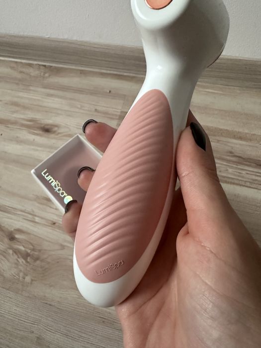 LumiSpa Nu Skin