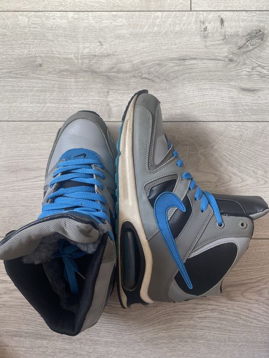 Nike air max command high