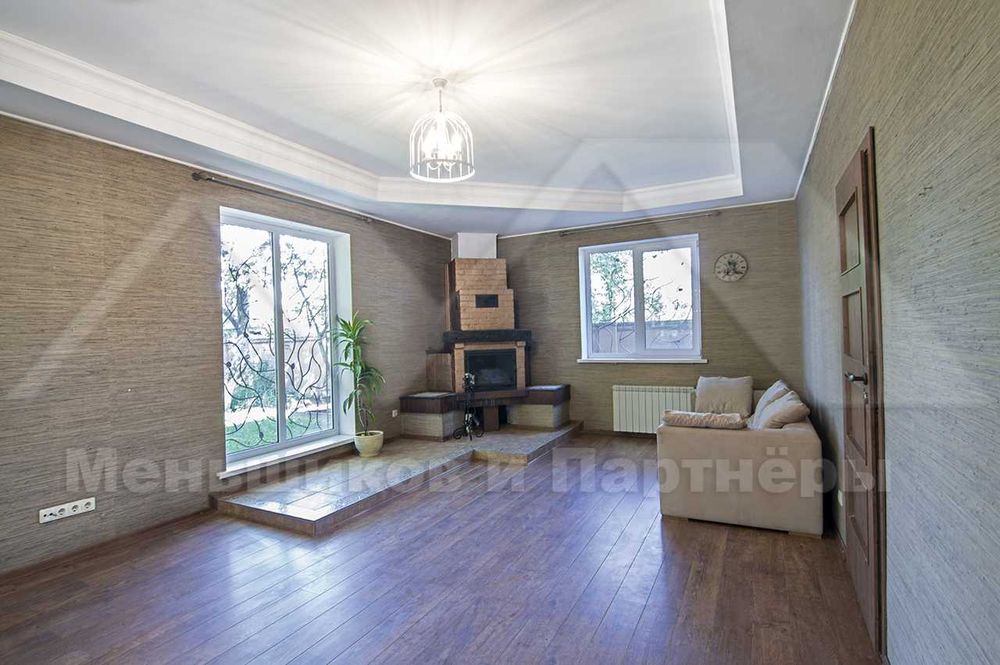 Оренда 5к будинку. Можна під офіс, Подільский р-н, вул. Огіркова Нівки