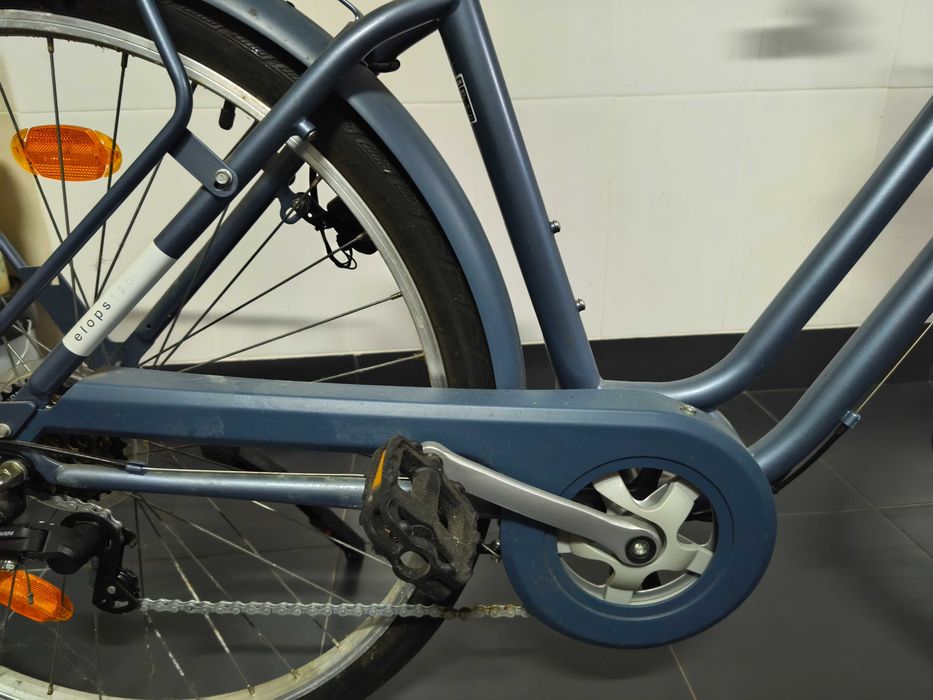 Bicicleta de cidade ELOPS 120_Quadro baixo azul_NOVA