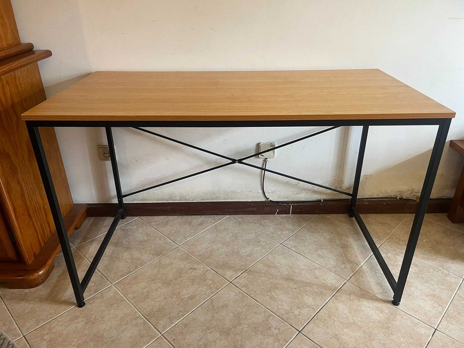Mesa de Escritório 120 cm Estilo Industrial Moderna