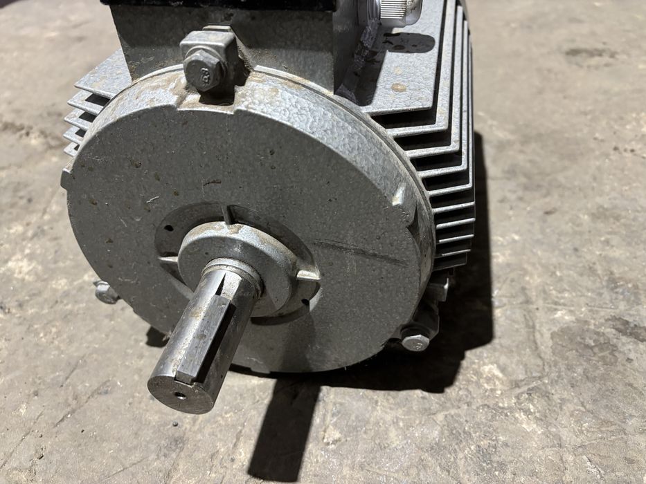 Продам Електро мотор 5,5кв