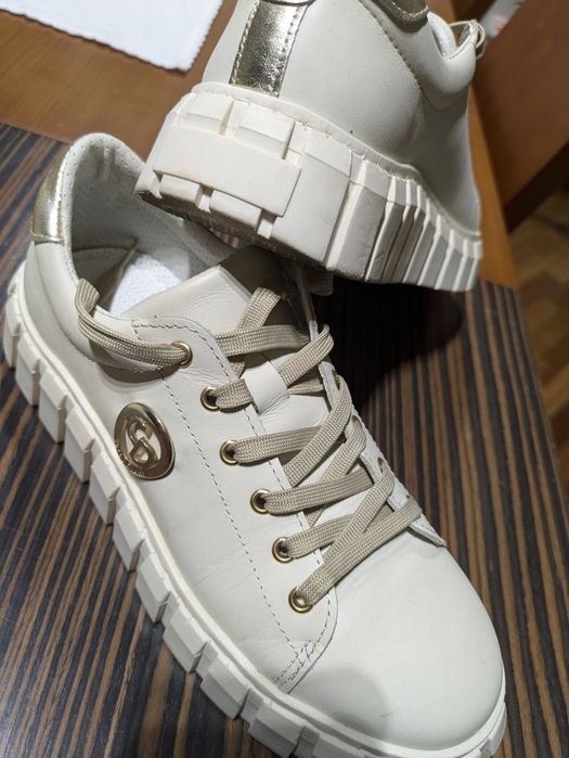 Sapatilhas todas Pele