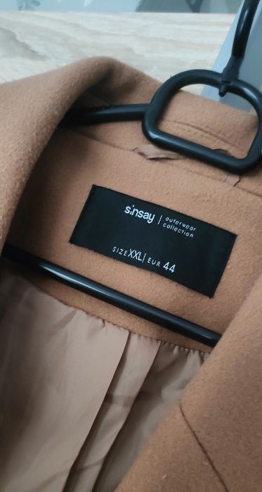 Ciepły płaszcz damski r. 2XL