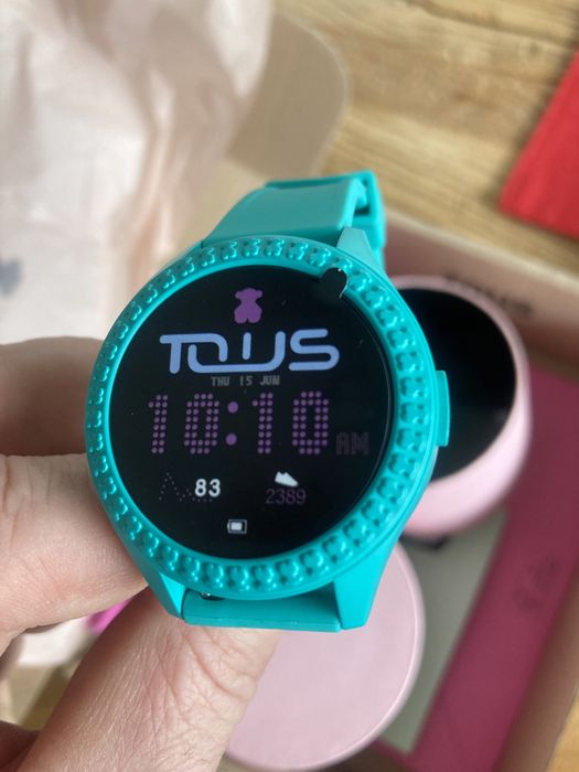 Watch smarteeen TOUS