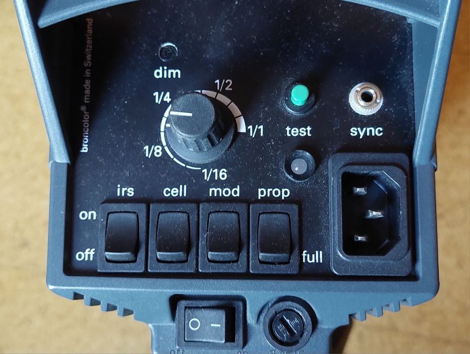 Broncolor miniplus C 200