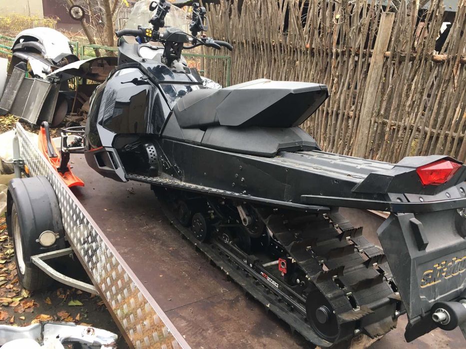 Снегоход BRP Renegat 1200