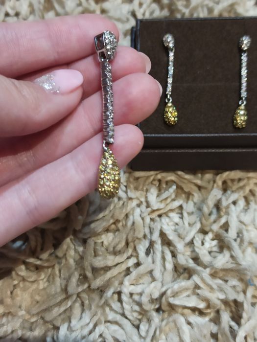 Zestaw kolczyki i wisiorek