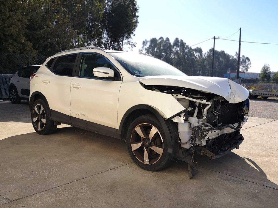 Nissan Qashqai J11 - 1.5DCi - salvado