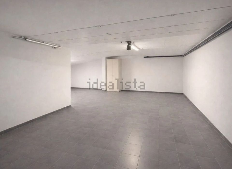 Apartamento T2 exclusivo com box privada para 6 viaturas – Urbanização Malvarosa, Alverca