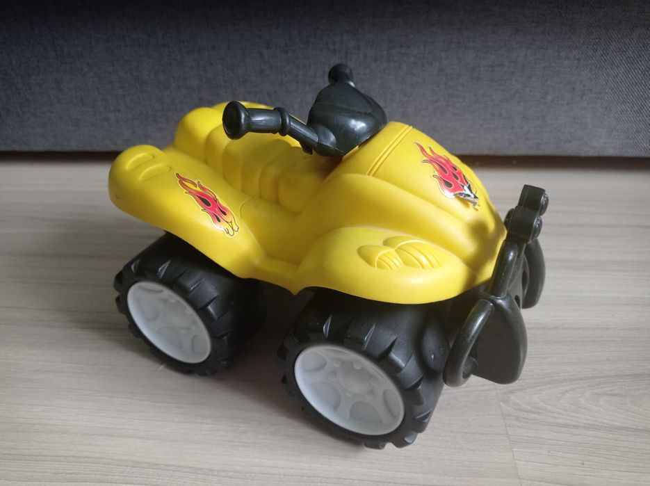 Auto, samochód quad, SMYK, duże auto