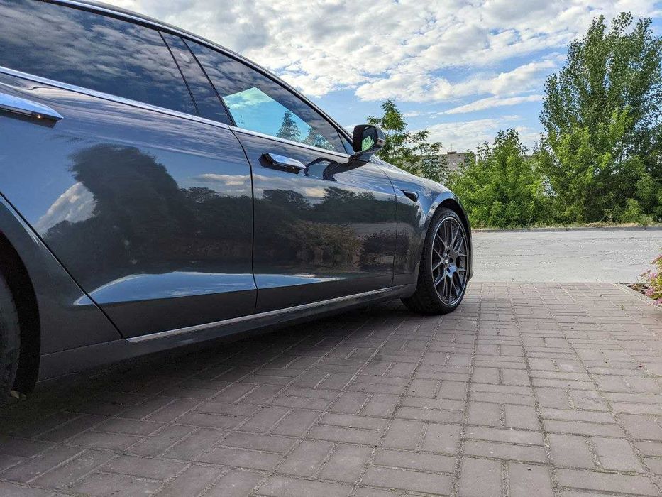 Tesla Model S P100D Ludicrous