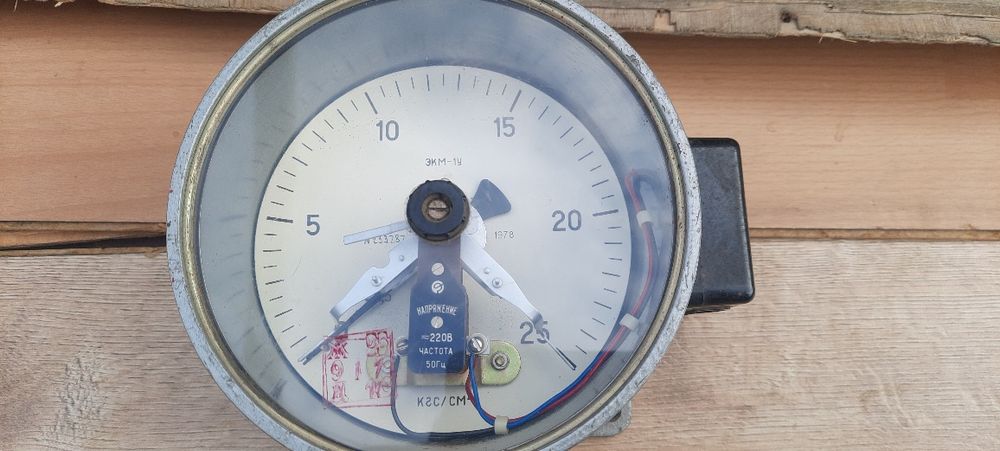 Манометр  ЭКМ-25