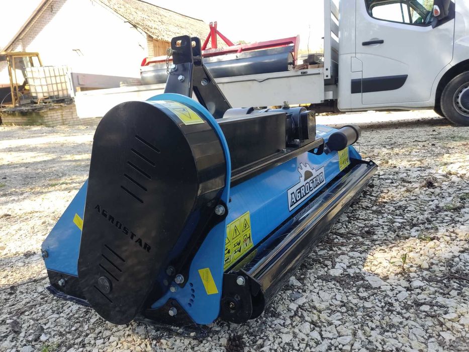 Kosiarka ogrodowa mulczerek bijakowy