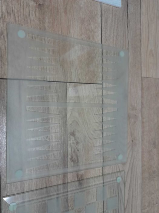 Szachy i Backgammon nigdy nie uzywane!