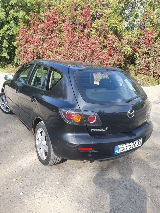 Mazda 3 hatchback 2005 rok 1.6 diesel  109 KM tani i oszczędny  samochód na dojazdy do pracy