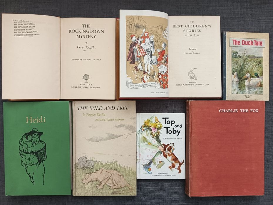 Livros infantis em inglês e francês