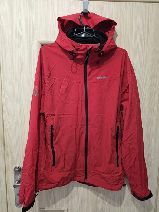 Wiatrówka Bergans of Norway L 142 Microlightt