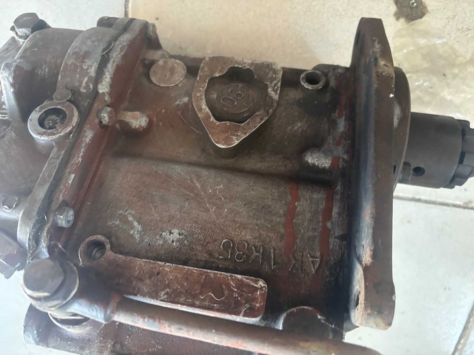 Топливный насос УТН      Юмз