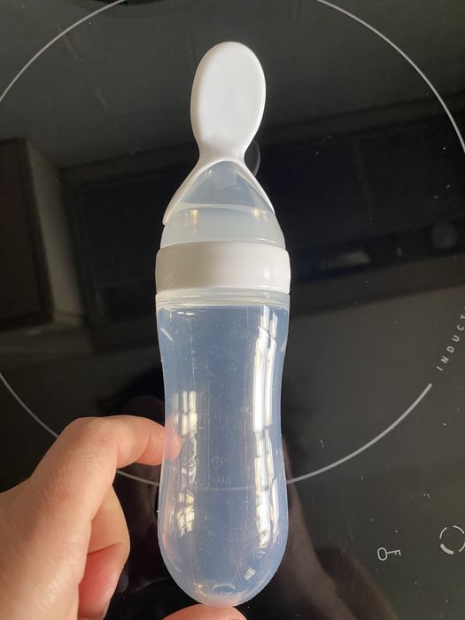 Пляшка дитяча першого прикорму