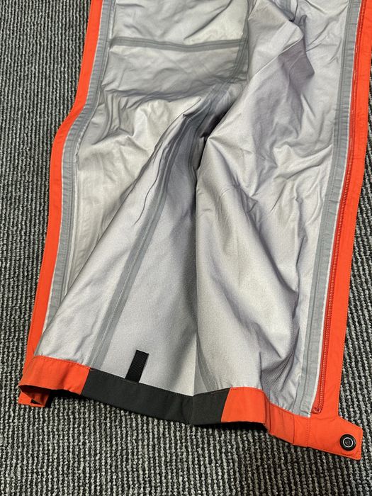Чоловічі трекінгові штани самоскиди Mountain Hardwear