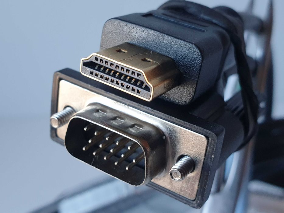 адаптер  HDMI to VGA StarTechcom HD2VGAE2 кабель HP 924318 1.8м