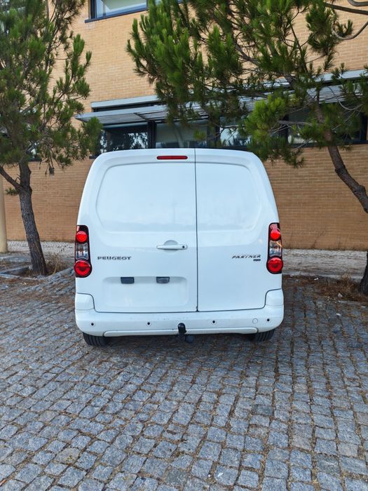 Peugeot Partner 1.6 hdi  3 lugares ( 2014 )