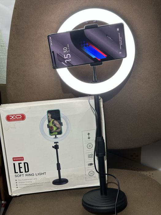 Кольцевая LЕD лампа XO BGD002 SMN-8 с держателем НОВАЯ!