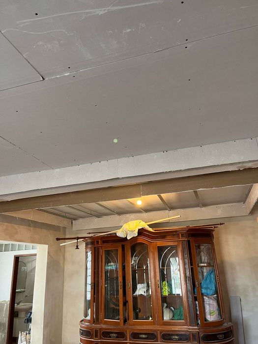 Remodelações de Apartamentos, serviço de pintura e renovação.