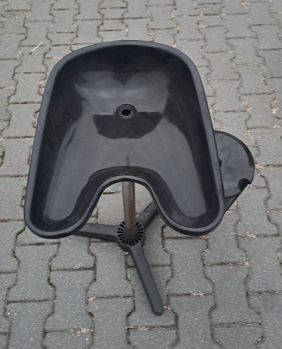 Mobilna umywalka fryzjerska