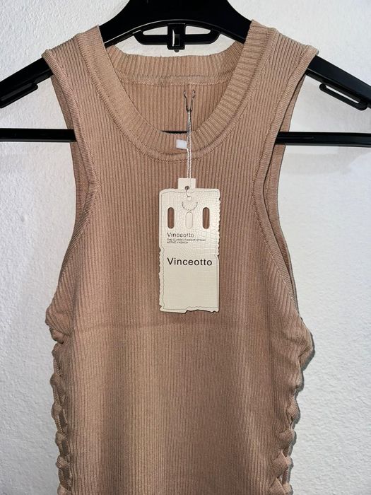 Vestido comprido bege